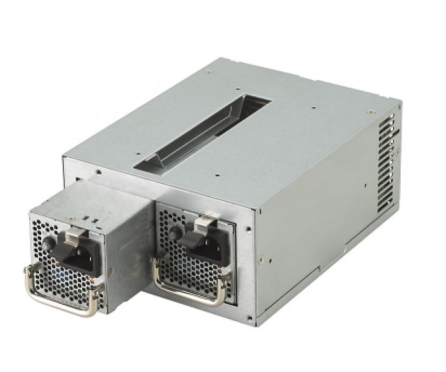 bb41b835-bfa4-47c5-b743-738e3f4cc4e4 FSP700-50WEB - 700W pour Rack 2U – Image 1